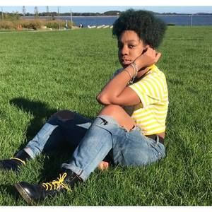 Meet your Posher, Destiny